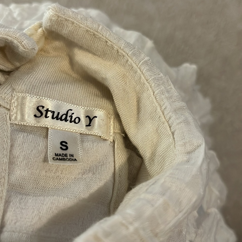 Studio Y Cream Ruffle Halter Tank Top - Picture 10 of 10